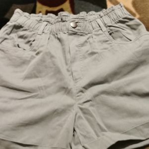 H&M paper bag shorts M Dusty Blue colour